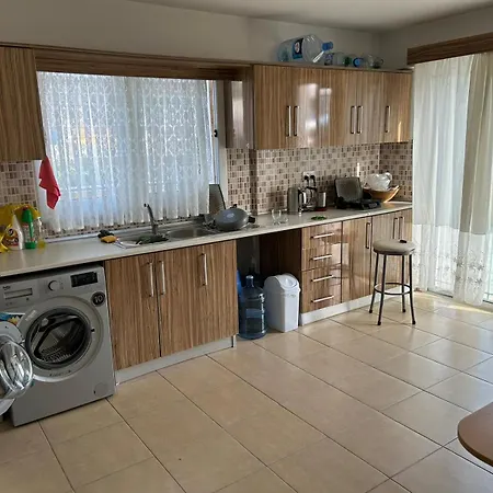 Daire Oezel Muelk Gazimağusa